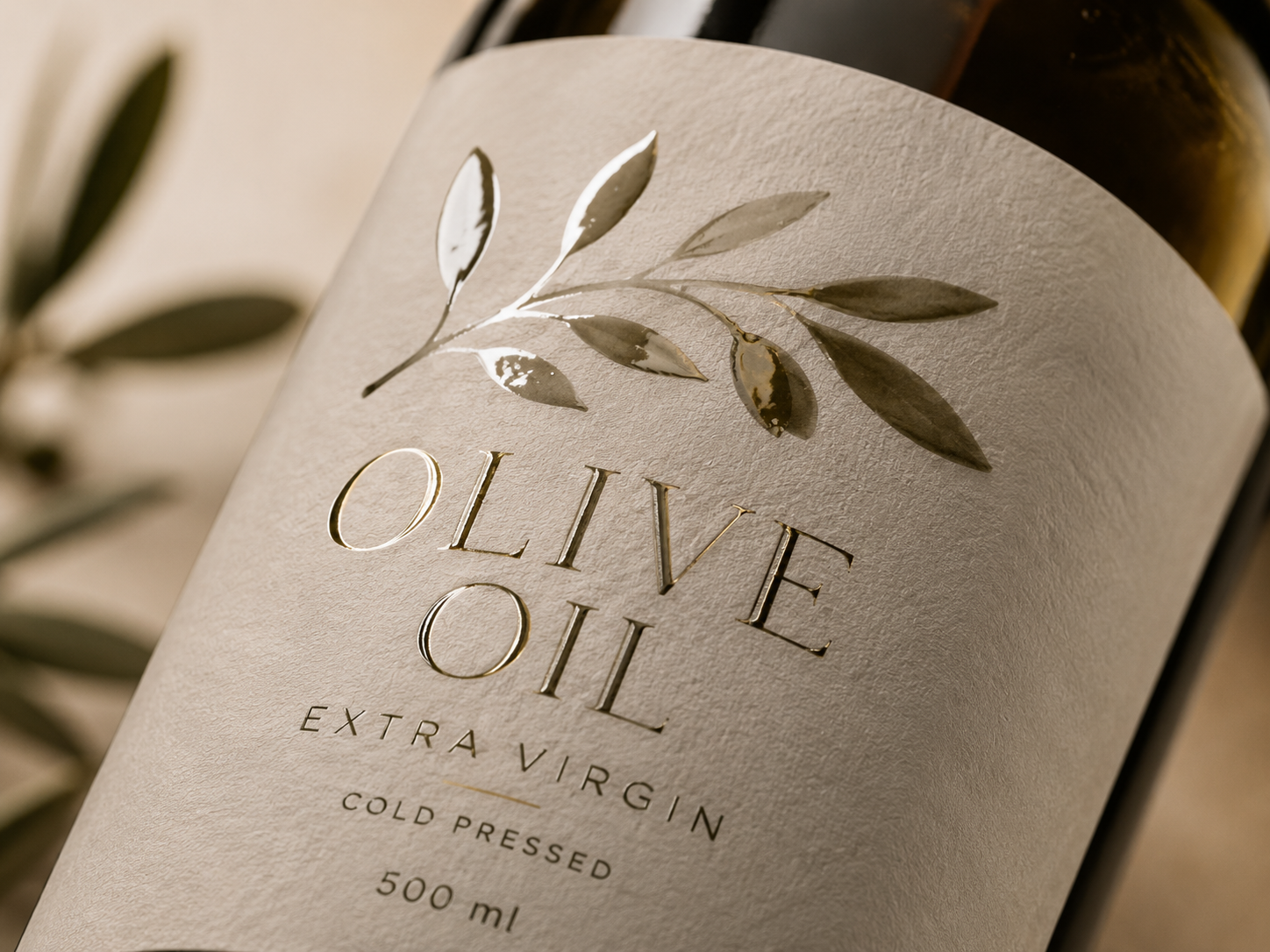 Detalle de etiqueta Olive Oil con barniz UV selectivo